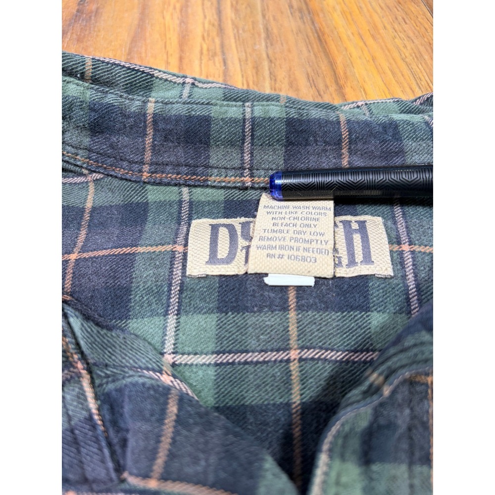 Duluth Trading Co Flannel Shirt Large Green Plaid Outdoor Workwear Rugged Cotton - Picture 8 of 10